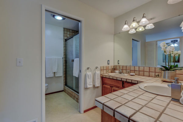 1417 Brookmill Rd Los Altos CA-large-022-34-Master Bathroom One-1500x1000-72dpi