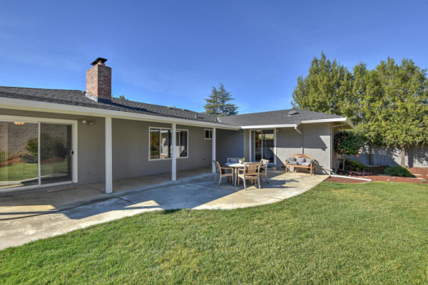 1417 Brookmill Rd Los Altos CA-large-035-20-Backyard Two-1500x1000-72dpi