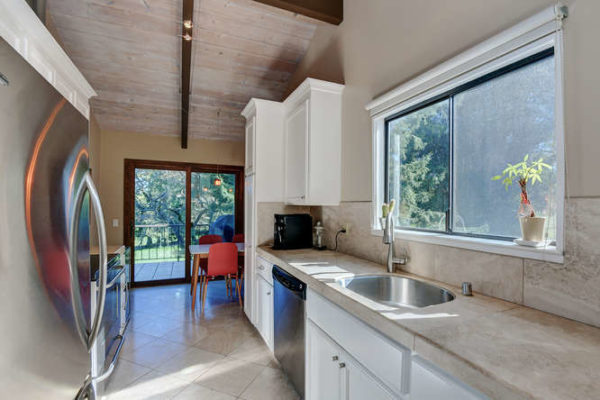 122 Sand Hill Cir Menlo Park-small-009-010-Kitchen One-666x444-72dpi